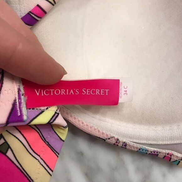 Victoria’s Secret bathing suit top - Picture 4 of 4